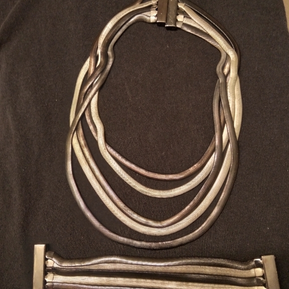 Jewelry - 90s vintage snake necklace and bracelet